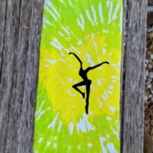 LAST ONE! NEW Dave Matthews Band Tie Dye Pool Beach Towel BLUE GREEN YELLOW DMB